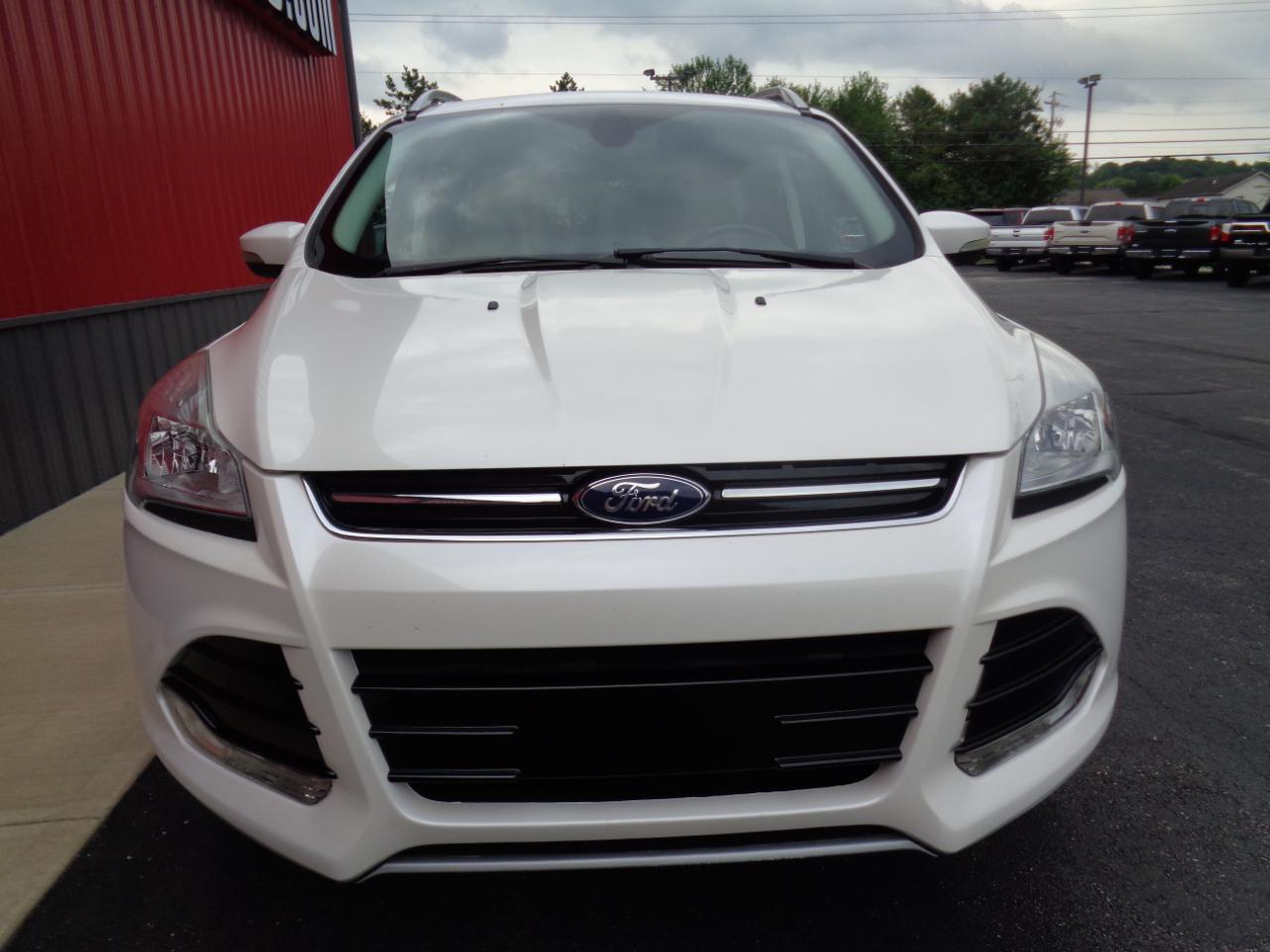 Ford Escape Titanium 4WD 2016