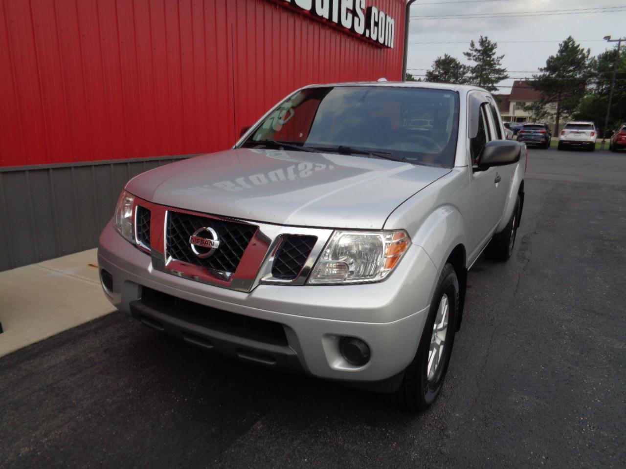 2017 Nissan Frontier SV King Cab I4 5AT 2WD