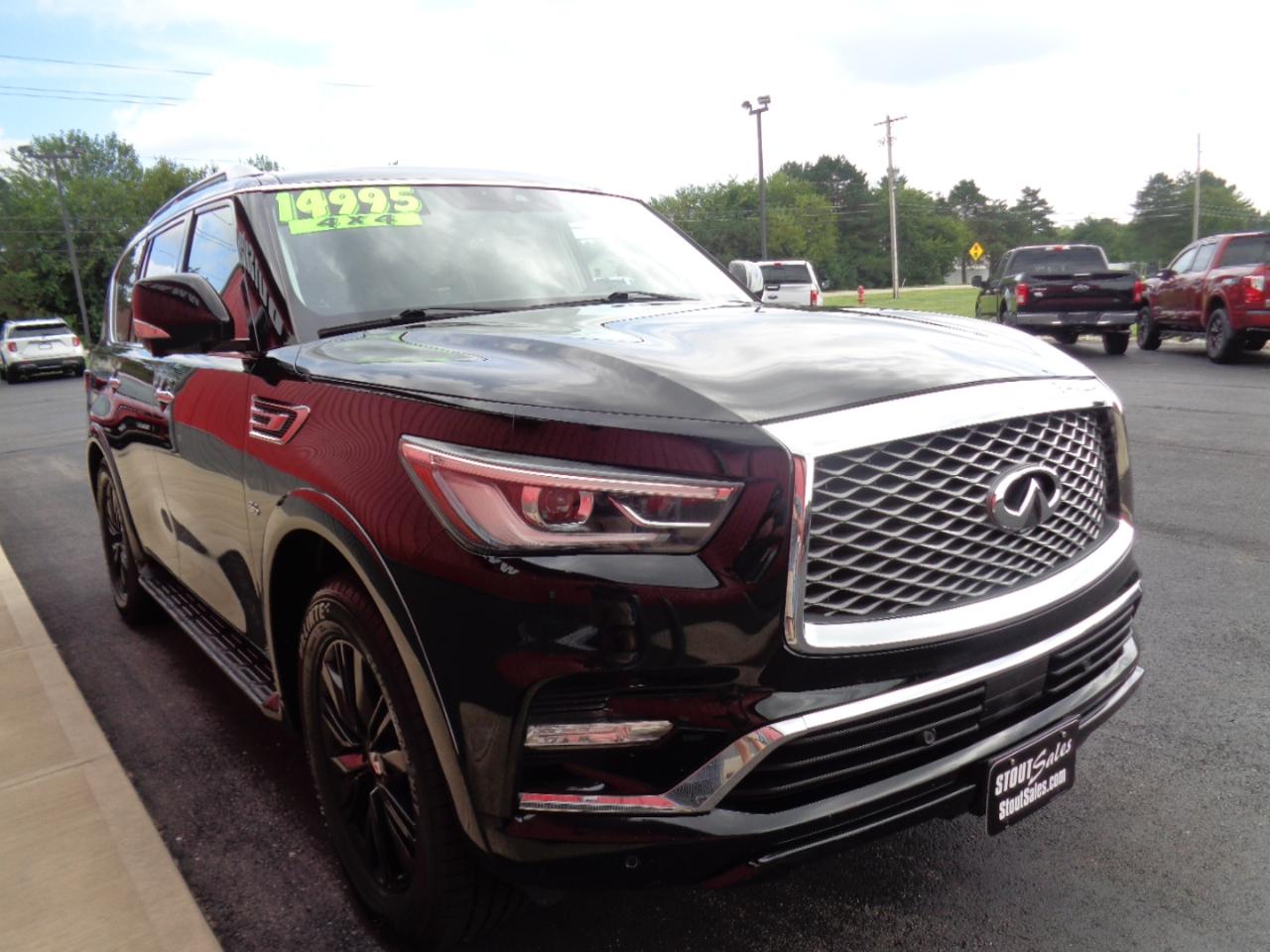 Infiniti QX80 LUXE 4WD 2019