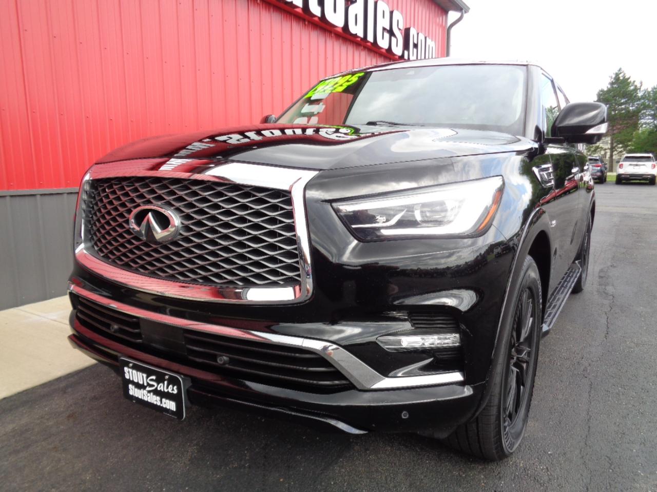 Infiniti QX80 LUXE 4WD 2019