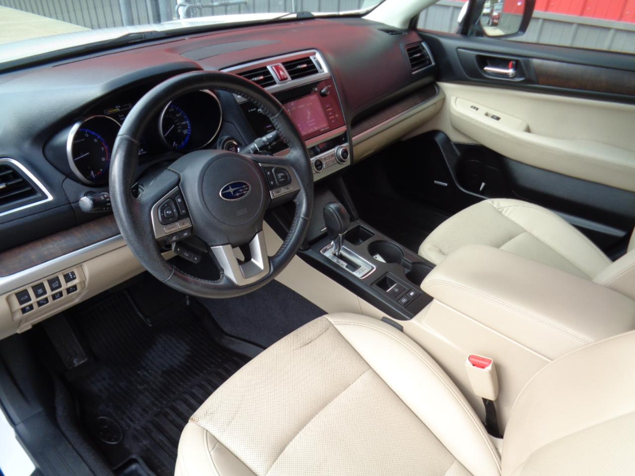 Subaru Outback  2017