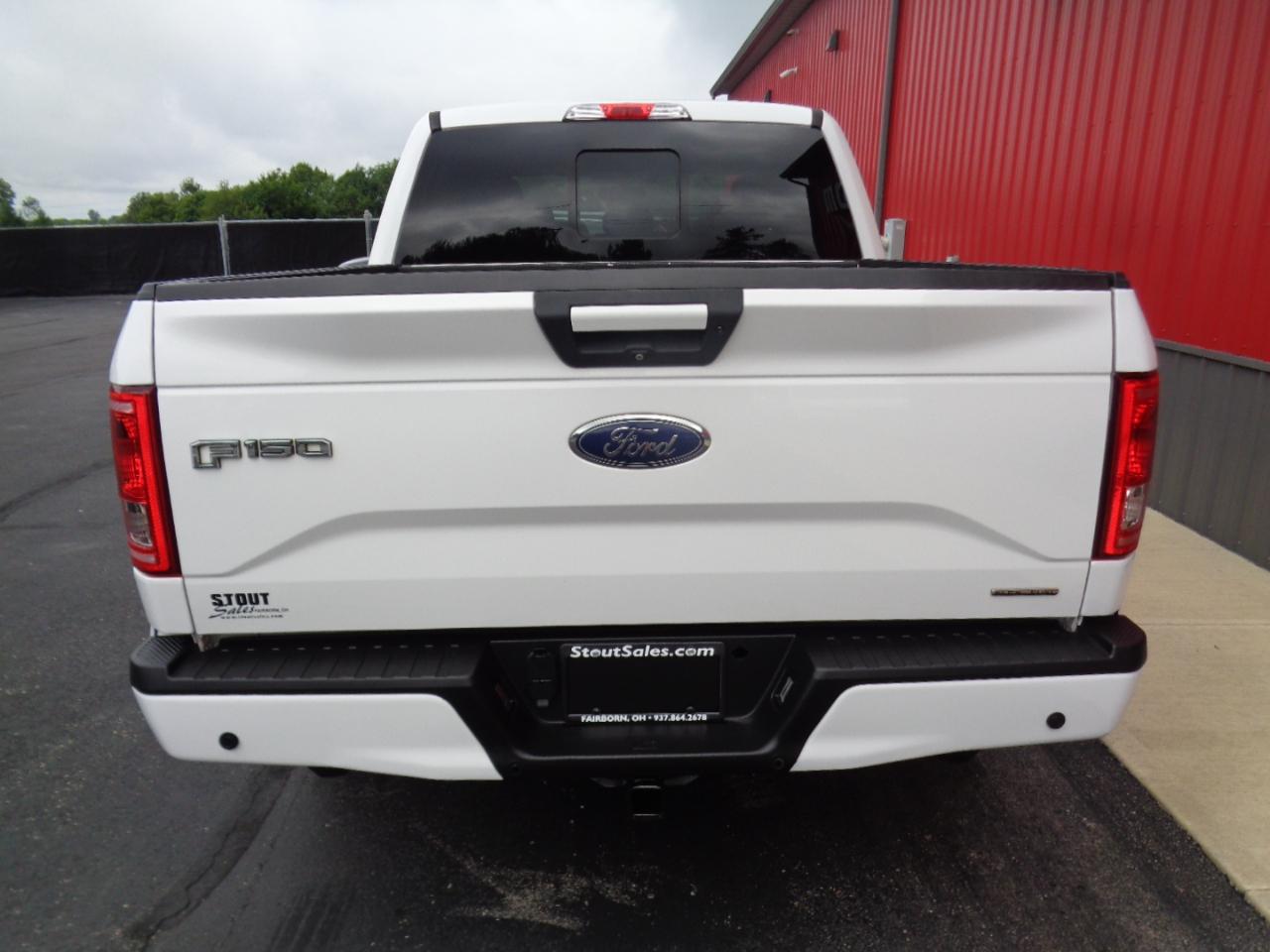 Ford F-150 XLT SuperCrew 5.5-ft. Bed 4WD 2016