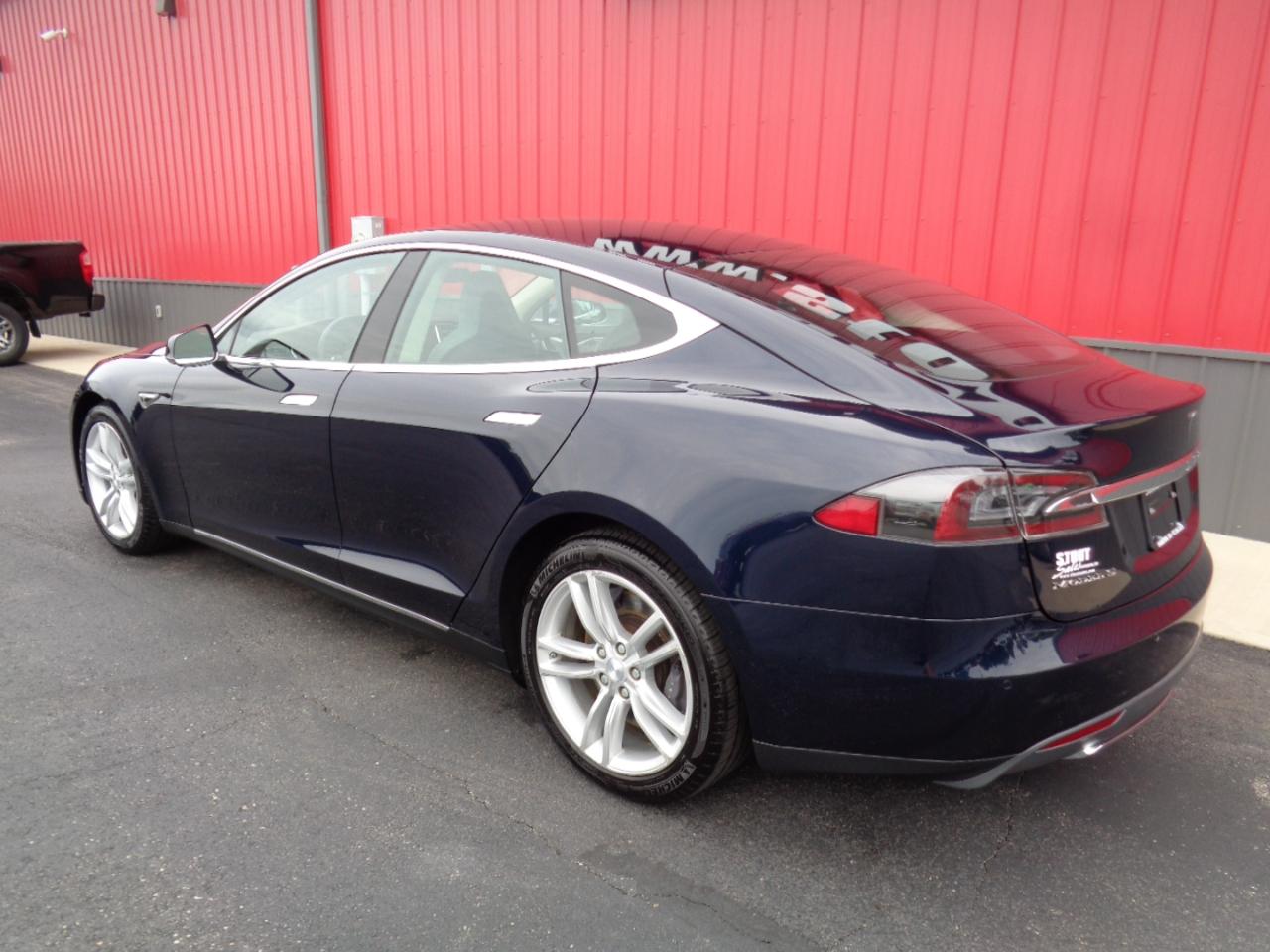 Tesla Model S 85 2014