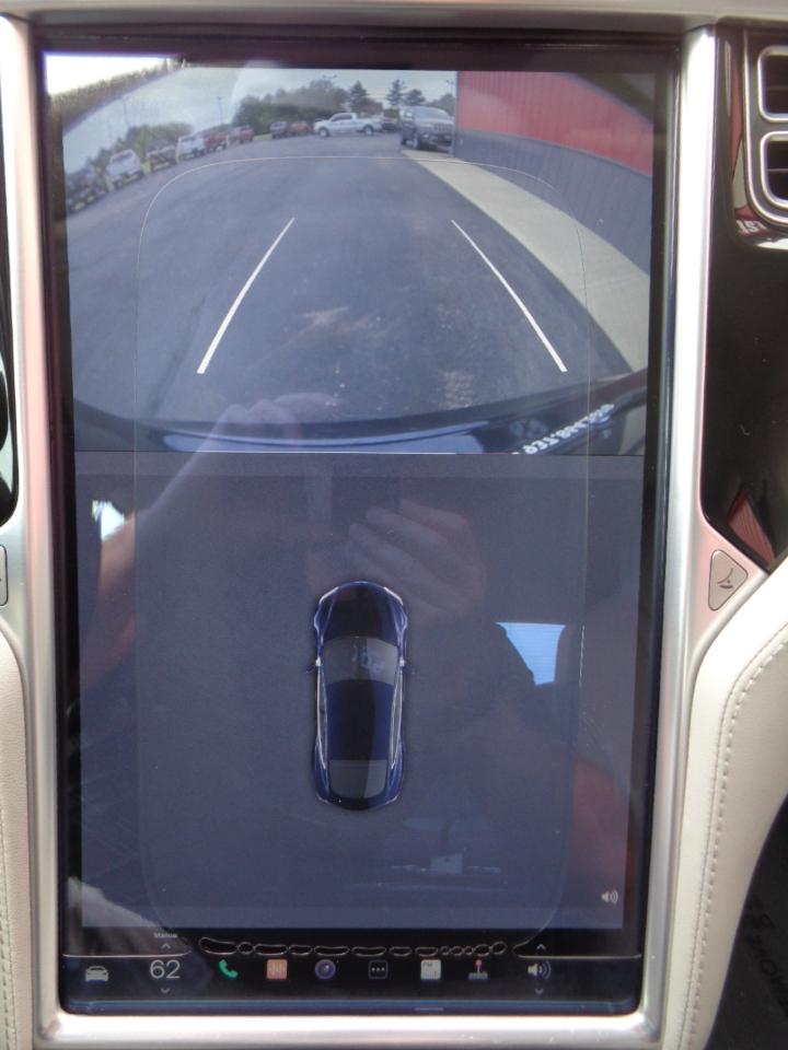 Tesla Model S 85 2014