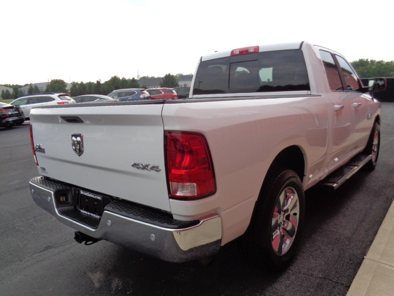 RAM 1500 Big Horn Quad Cab 4WD 2014