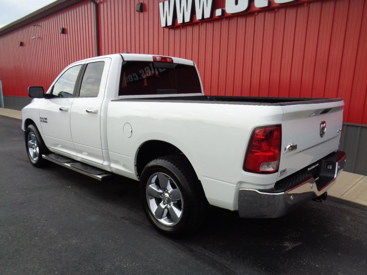 RAM 1500 Big Horn Quad Cab 4WD 2014