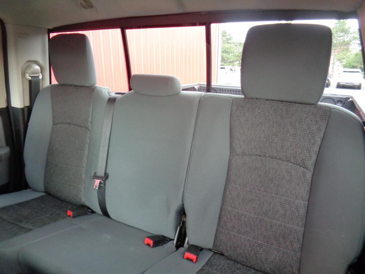 RAM 1500 Big Horn Quad Cab 4WD 2014