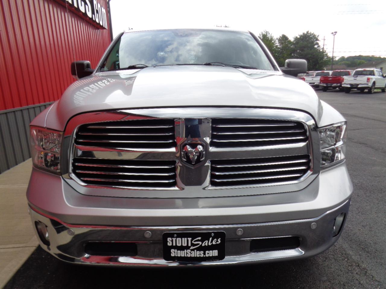 RAM 1500 Big Horn Crew Cab SWB 4WD 2015