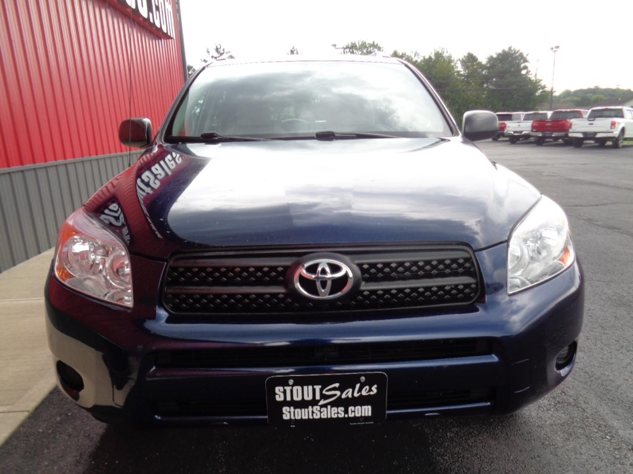 Toyota RAV4 Base I4 4WD 2007