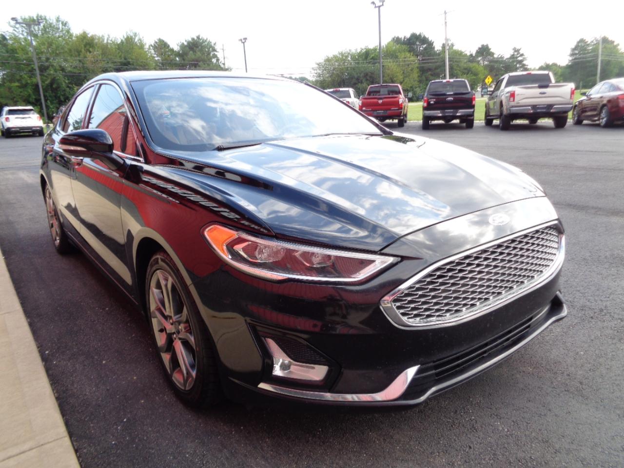 Ford Fusion Hybrid Titanium 2020