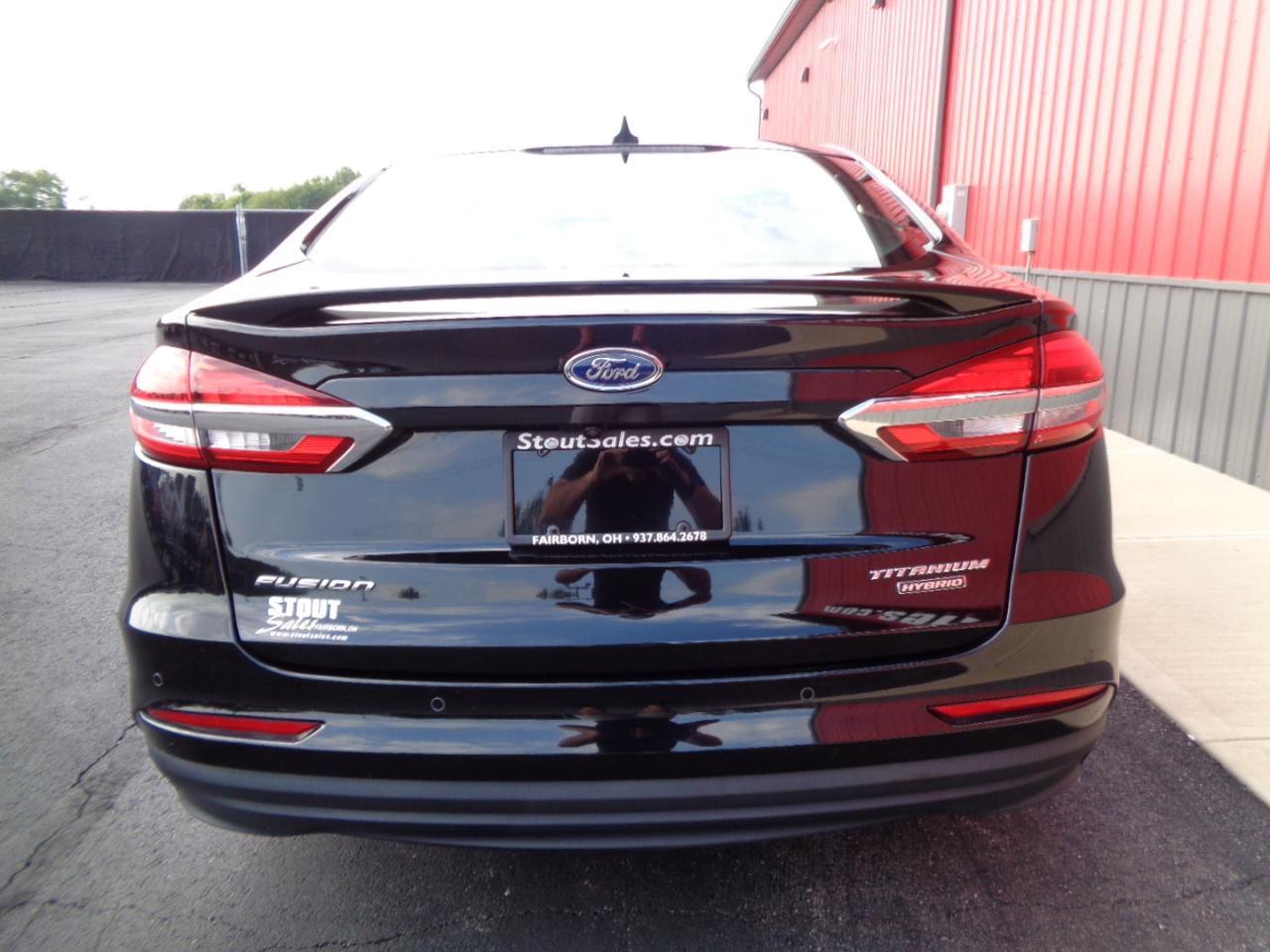 Ford Fusion Hybrid Titanium 2020
