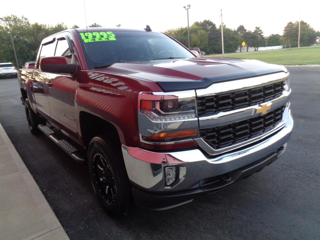Chevrolet Silverado 1500 LT Crew Cab 4WD 2017