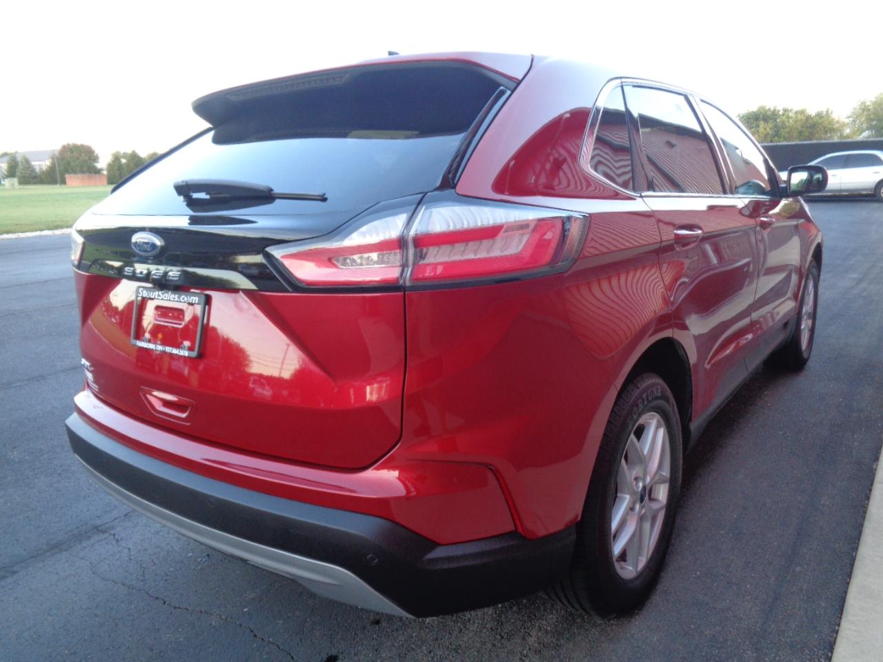 Ford Edge SEL FWD 2021