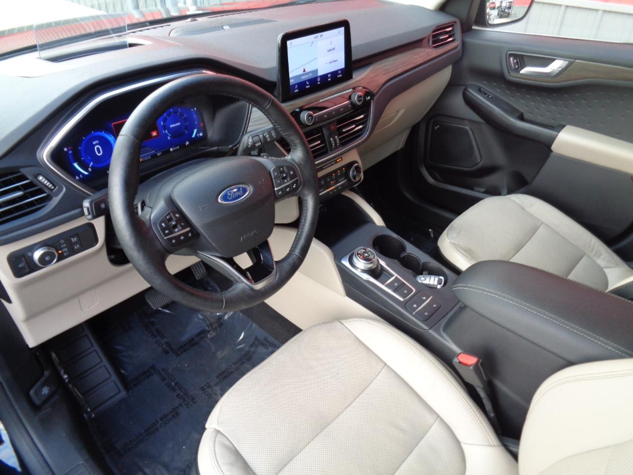Ford Escape Titanium AWD 2020