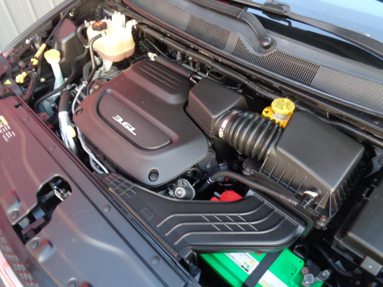 Chrysler Pacifica Limited 2017