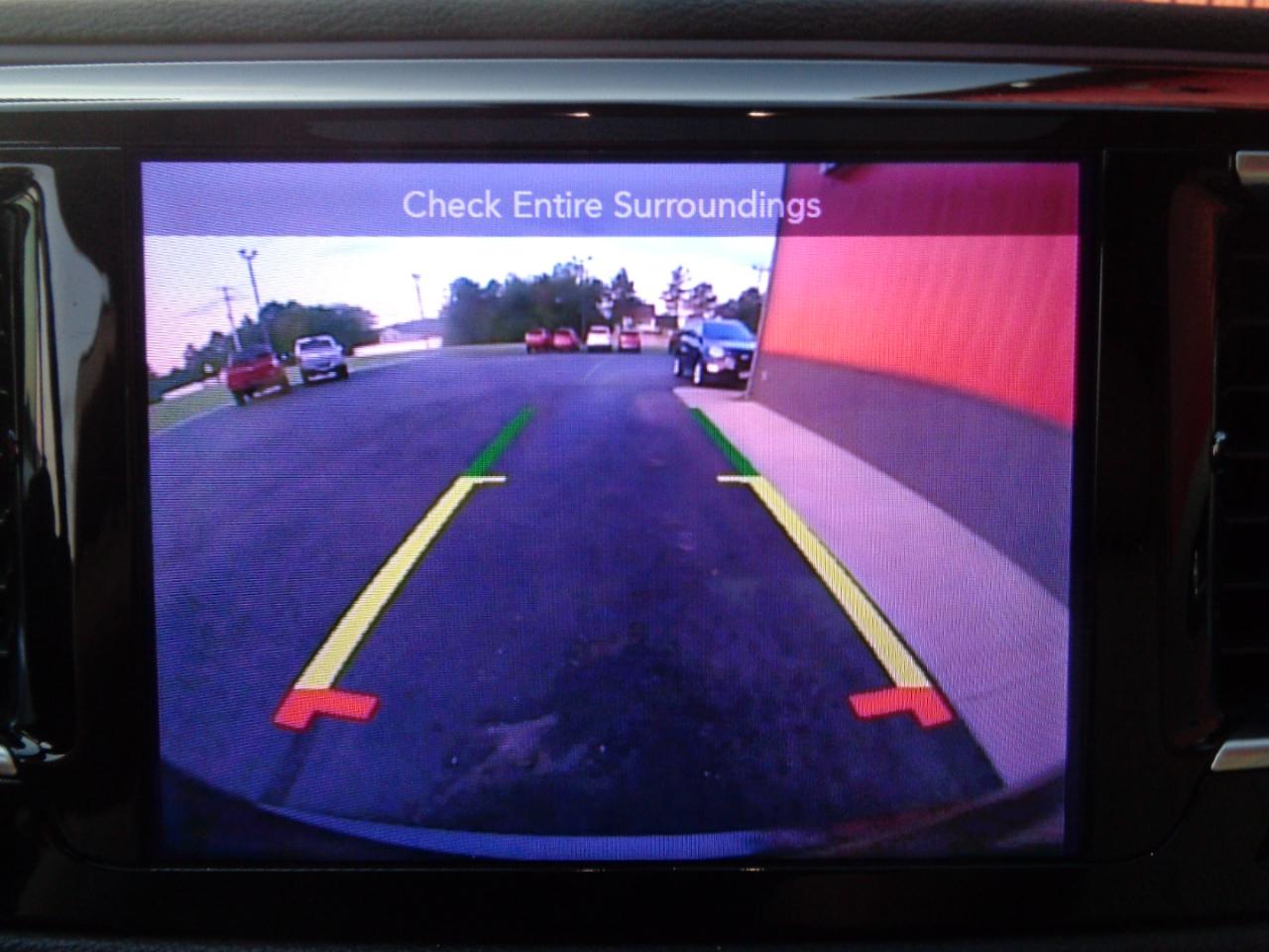 Chrysler Pacifica Limited 2017