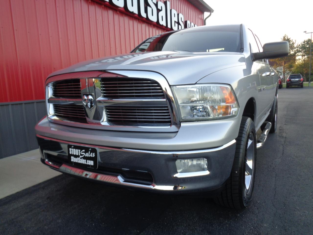 RAM 1500 SLT Quad Cab 4WD 2012