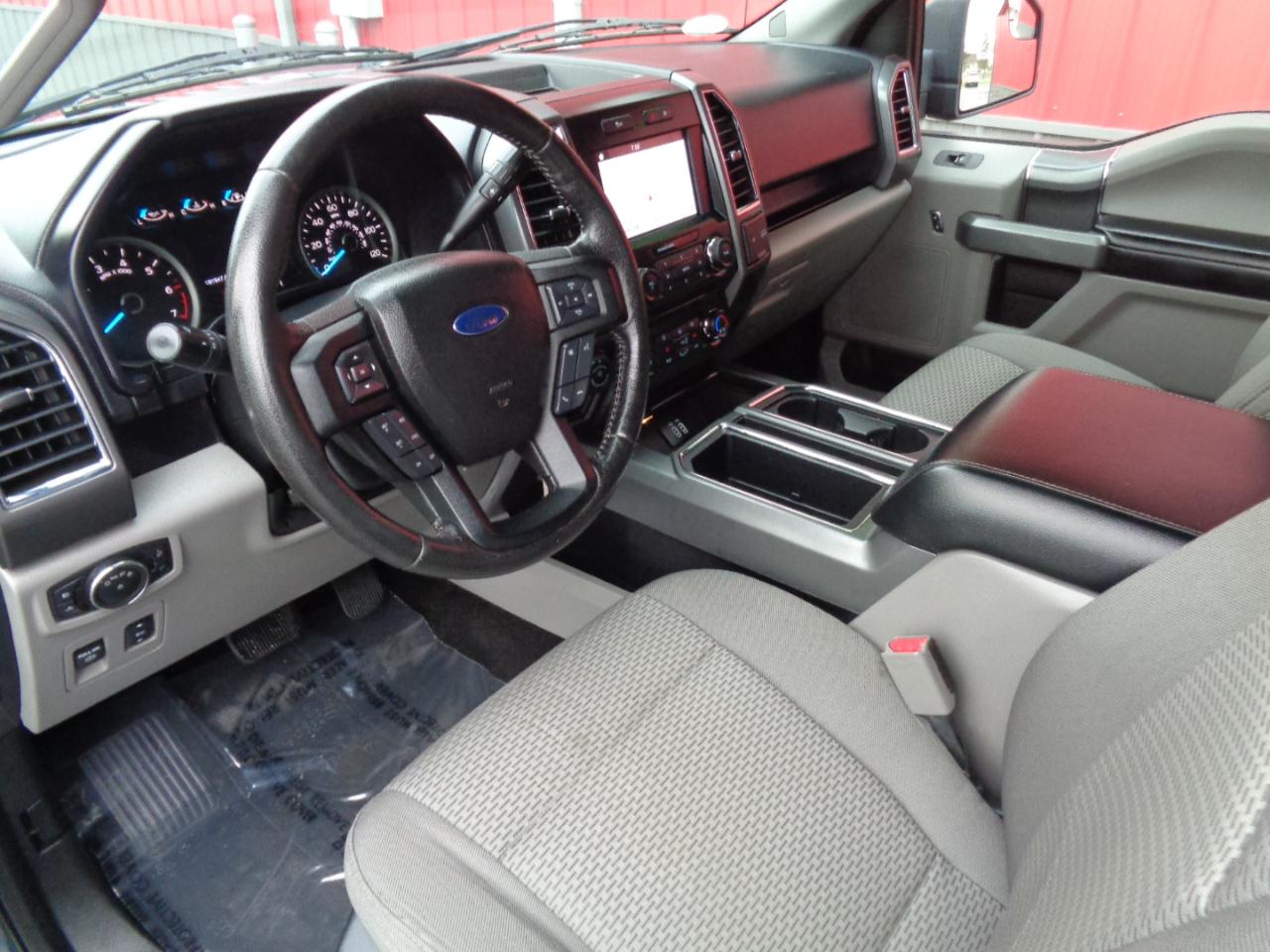 Ford F-150 XLT SuperCrew 5.5-ft. Bed 4WD 2016
