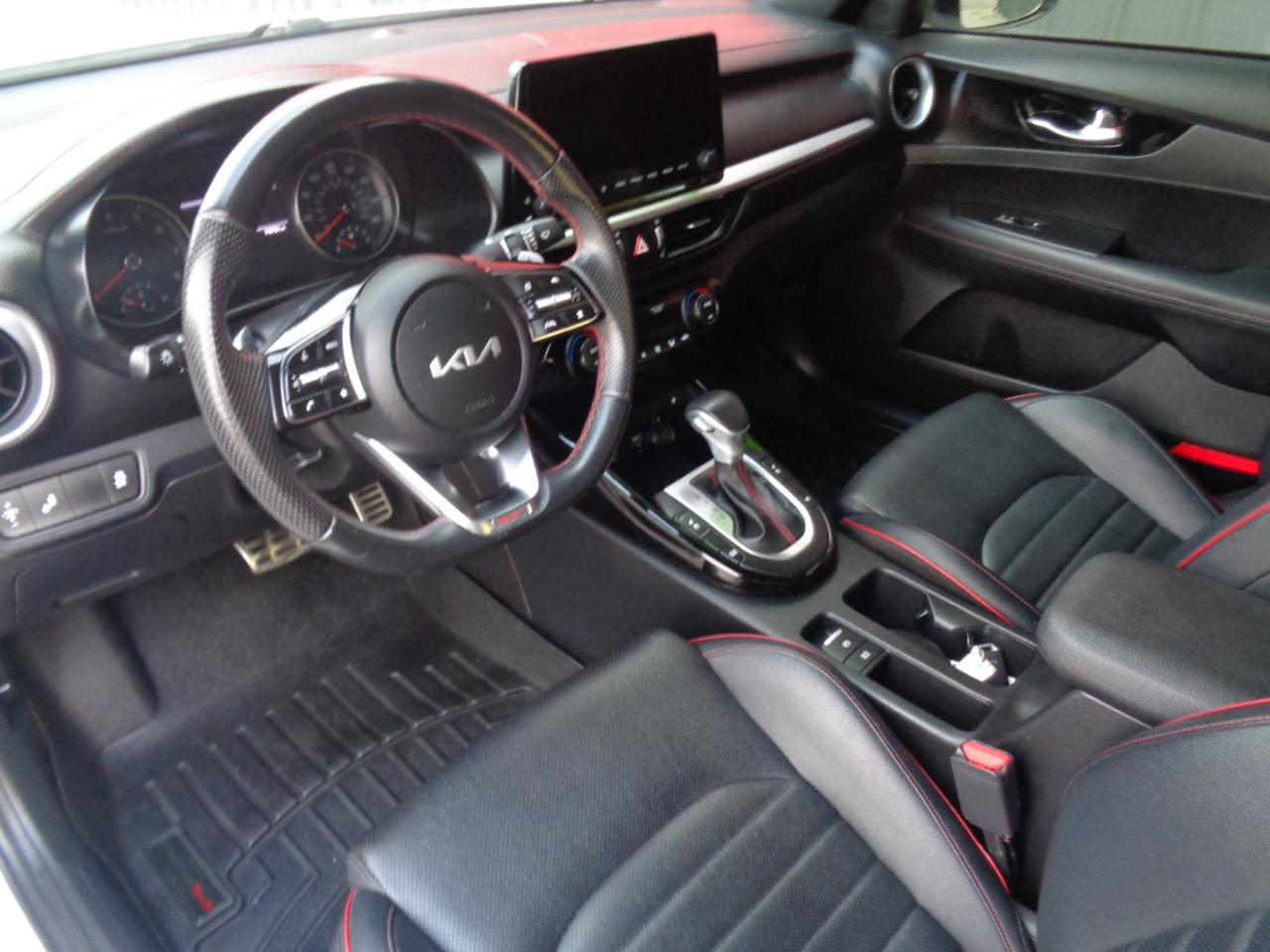 Kia Forte GT 7A 2023