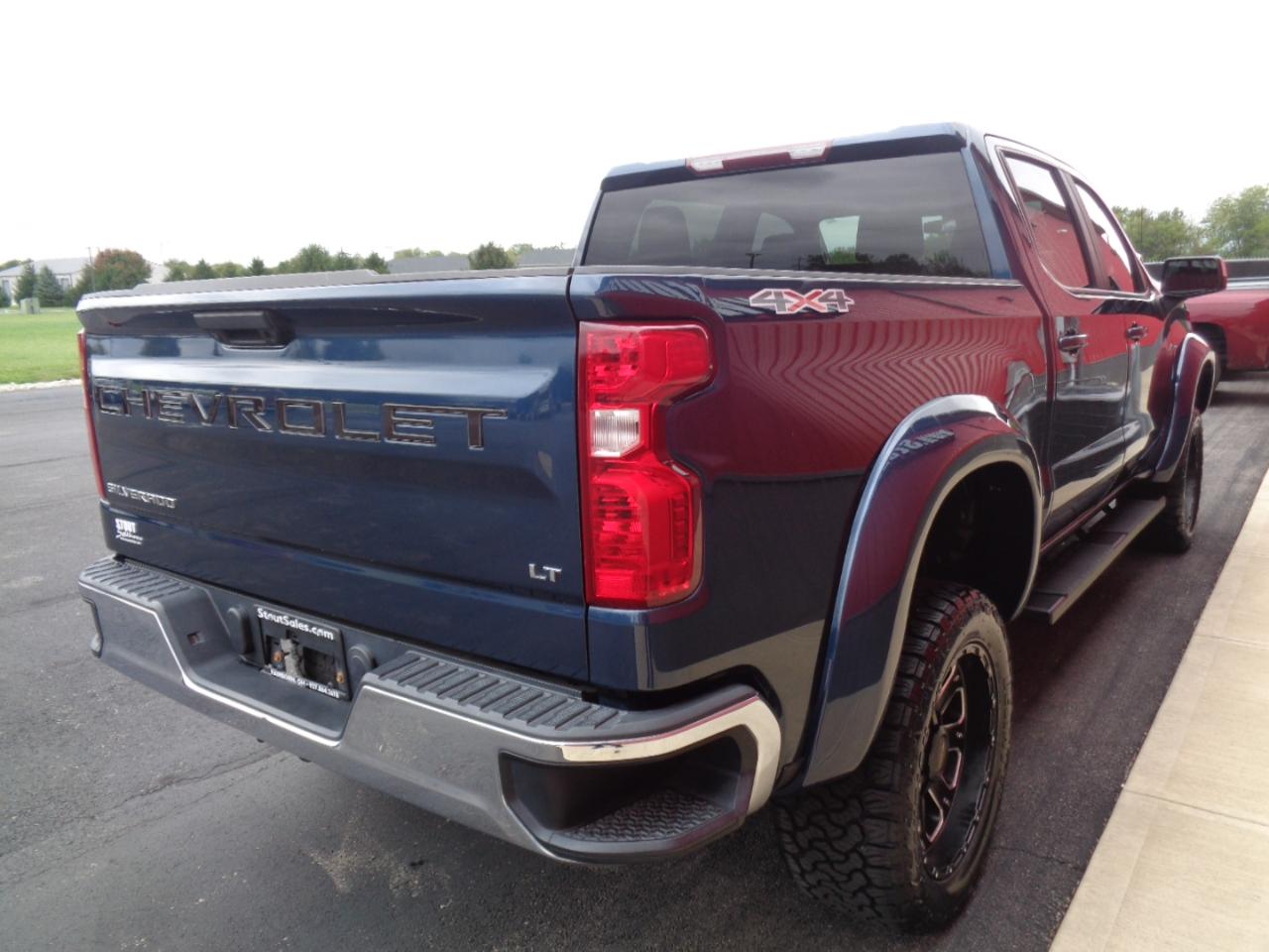 Chevrolet Silverado 1500 LT Crew Cab 4WD 2020