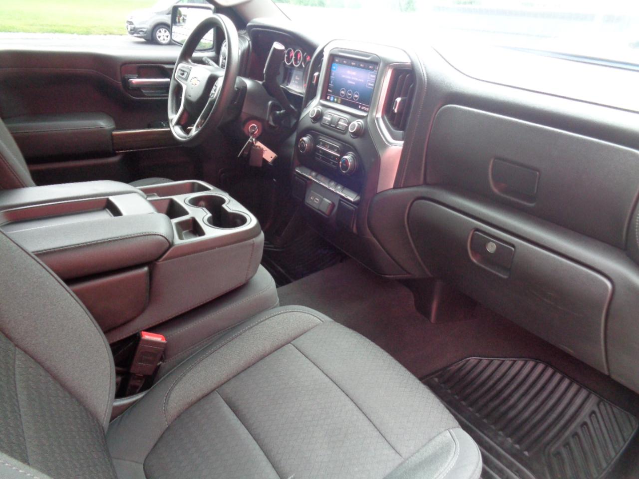 Chevrolet Silverado 1500 LT Crew Cab 4WD 2020
