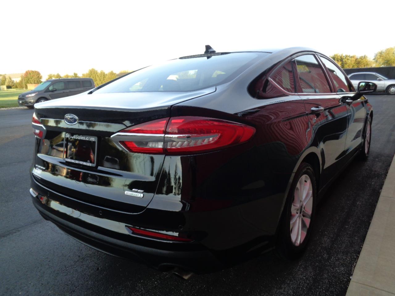 Ford Fusion SE 2019