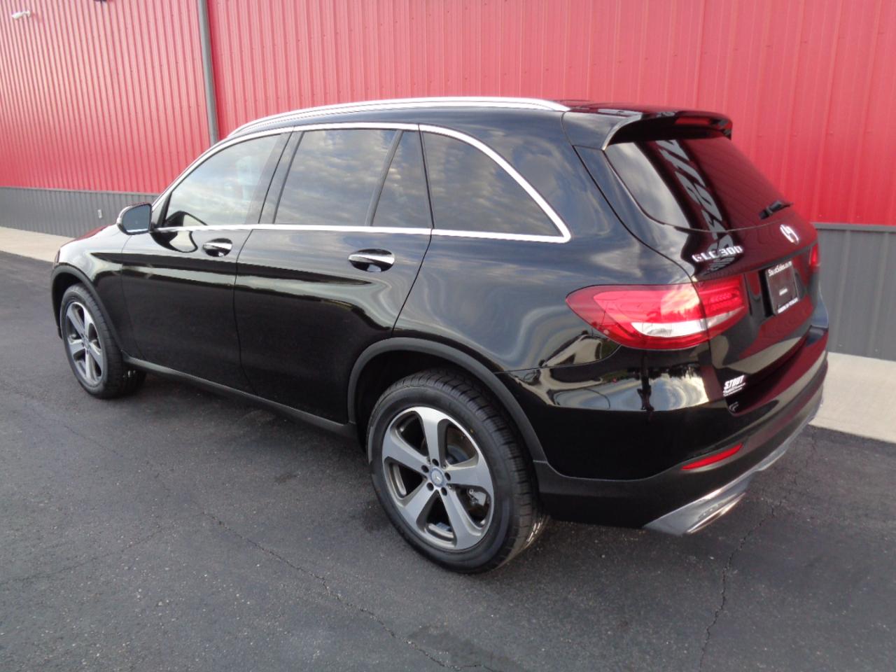 Mercedes-Benz GLC-Class GLC300 2016