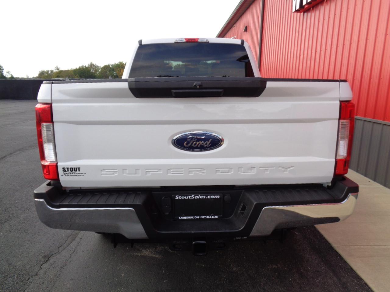 Ford F-250 SD XLT Crew Cab 4WD 2017