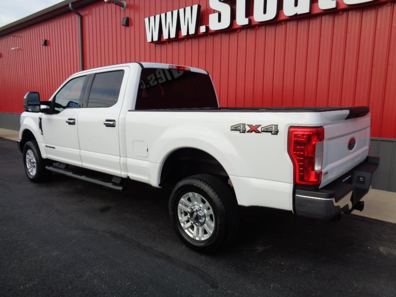 Ford F-250 SD XLT Crew Cab 4WD 2017