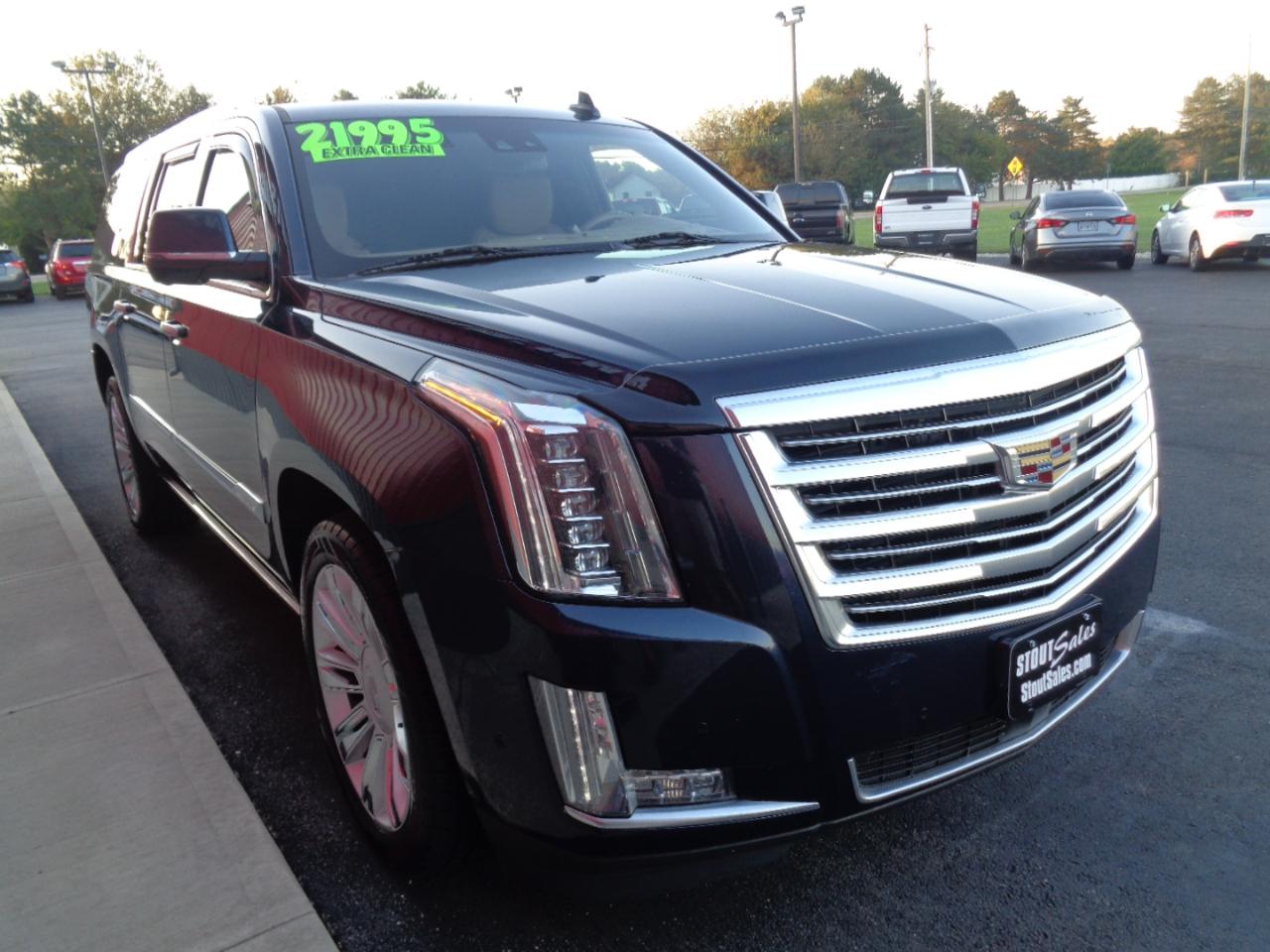 Cadillac Escalade ESV Platinum 4WD 2018
