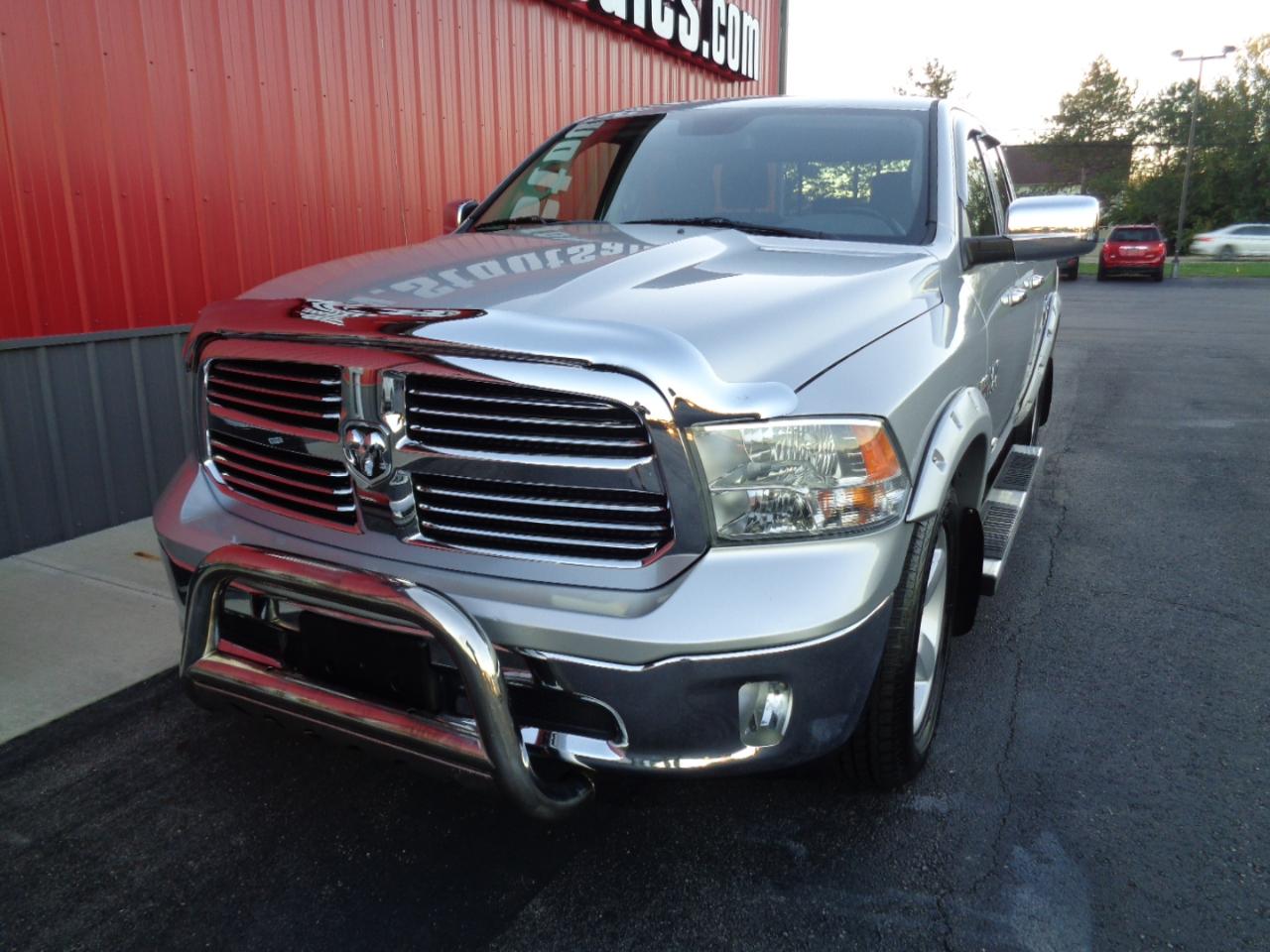 RAM 1500 SLT Quad Cab 4WD 2014