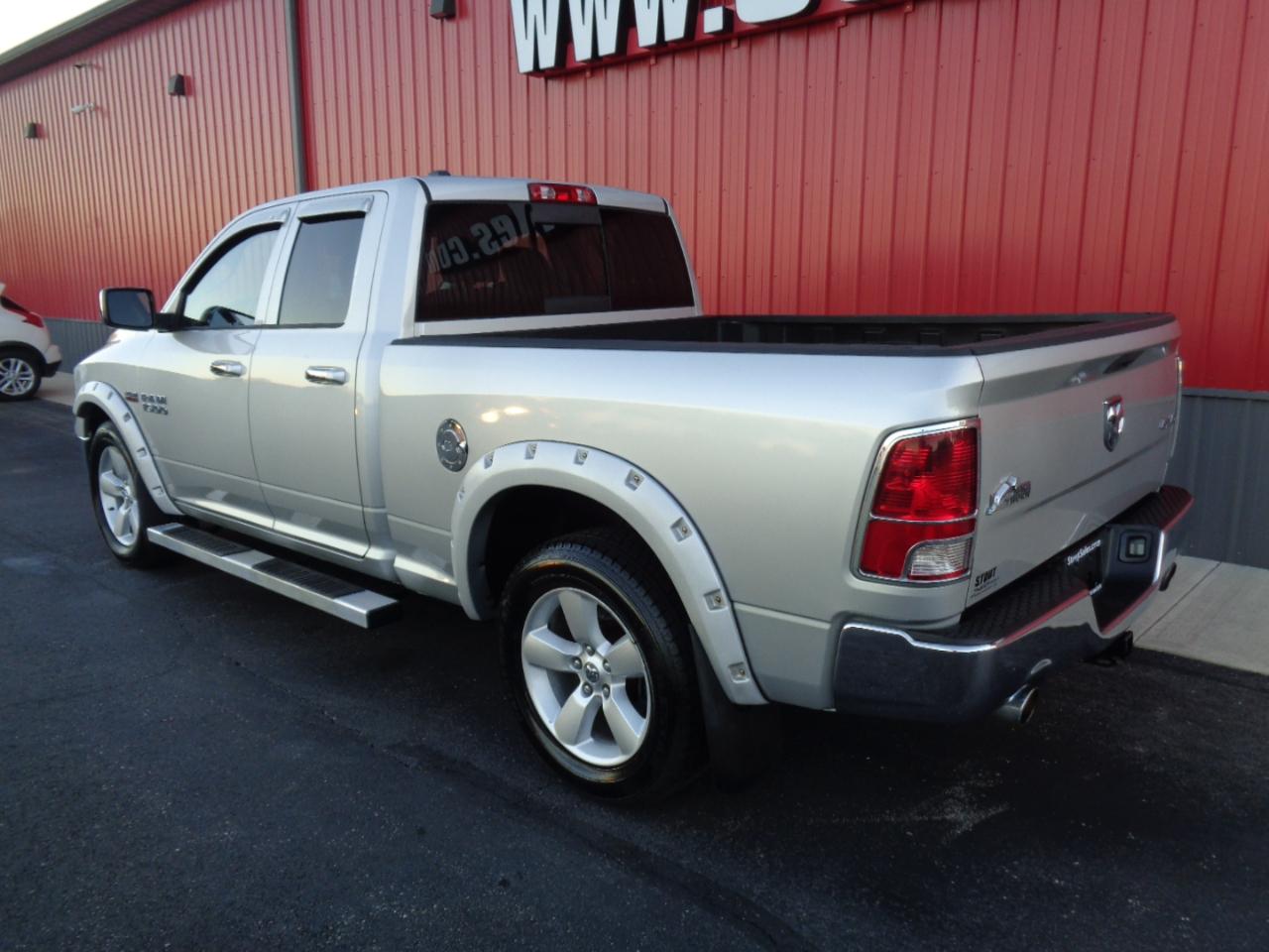RAM 1500 SLT Quad Cab 4WD 2014