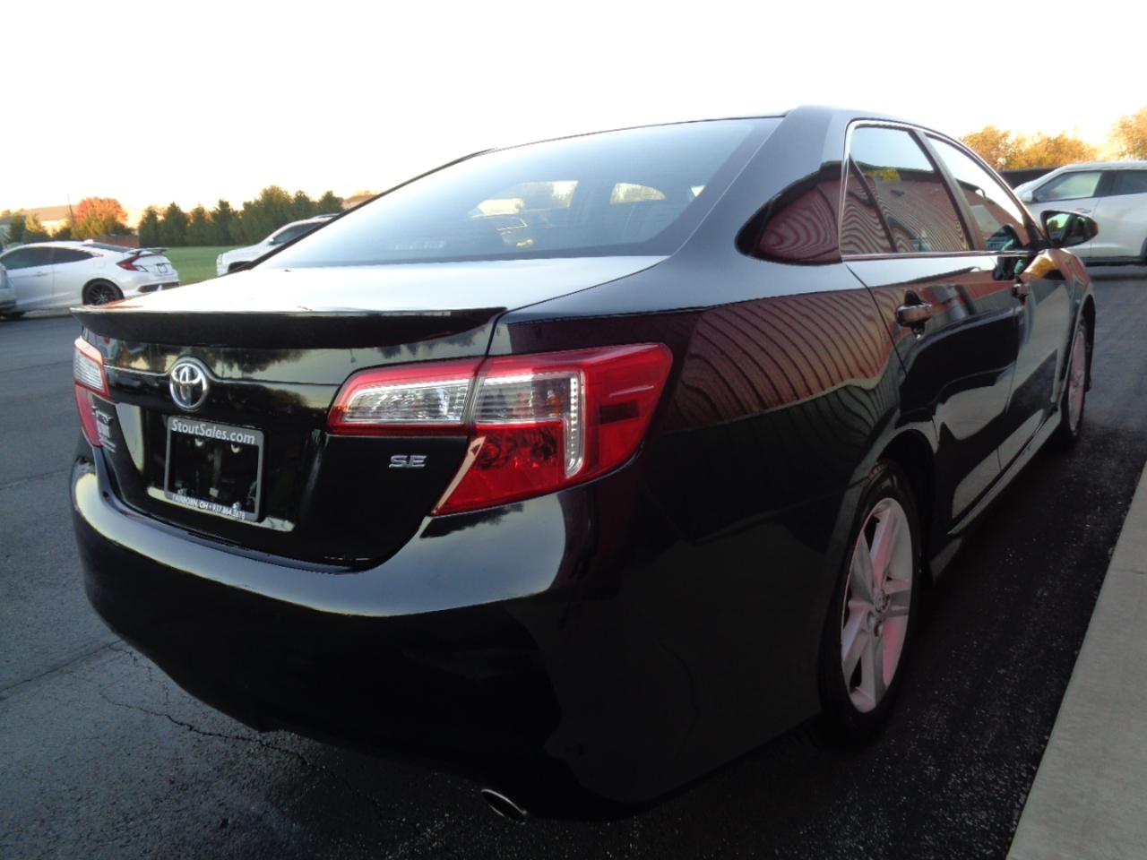 Toyota Camry SE 2013