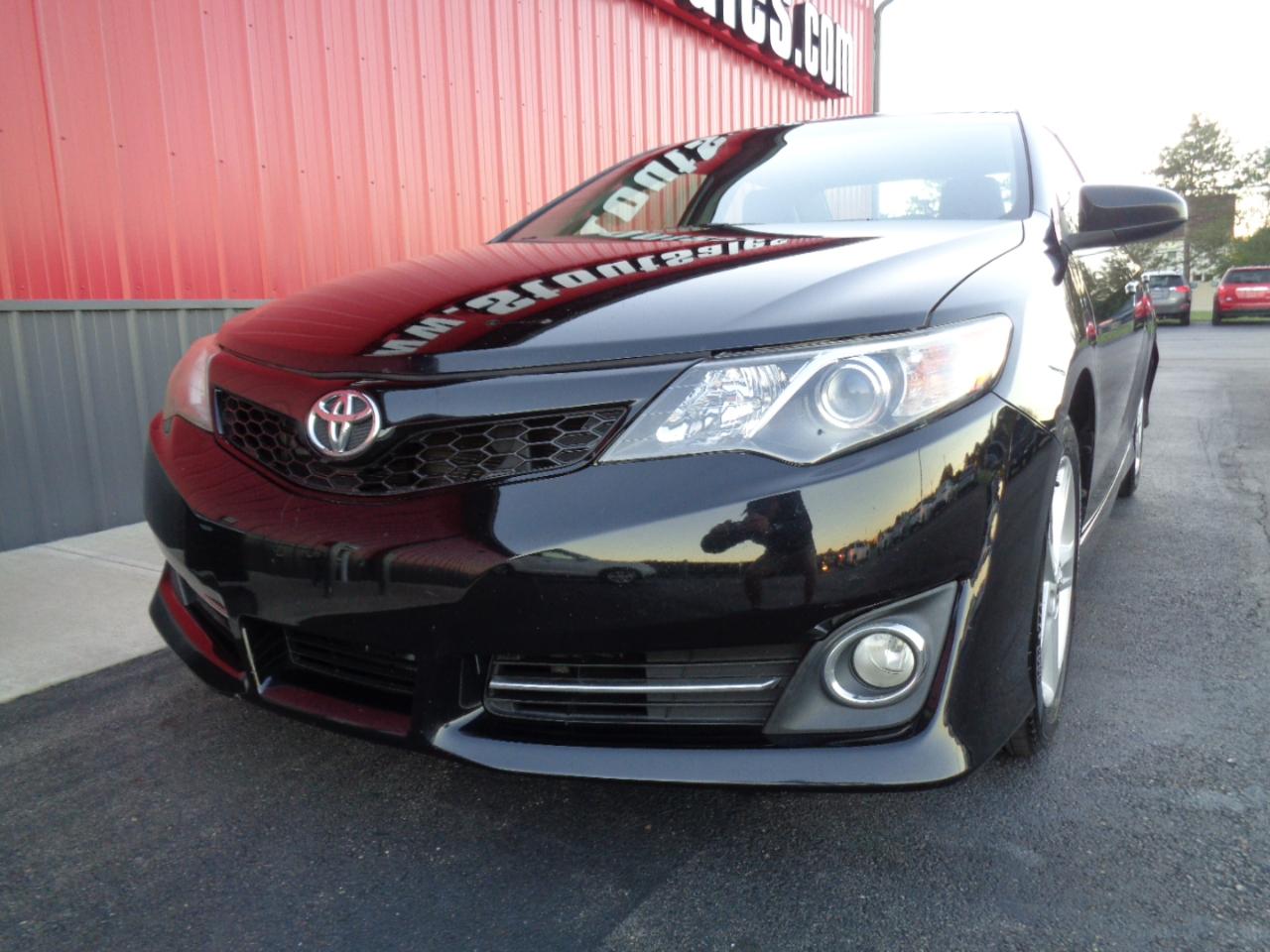 Toyota Camry SE 2013