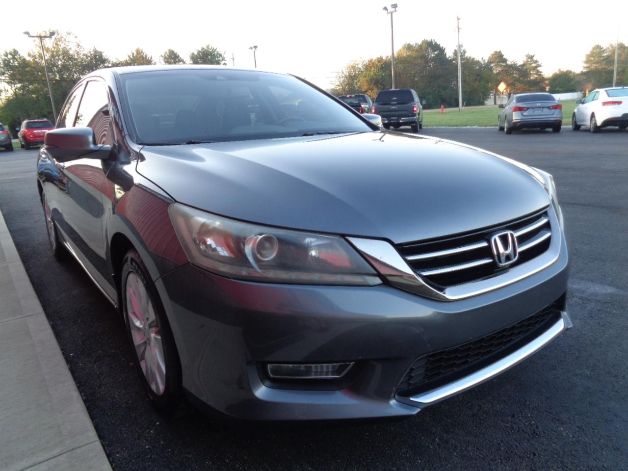 Honda Accord EX-L V6 Sedan AT 2013