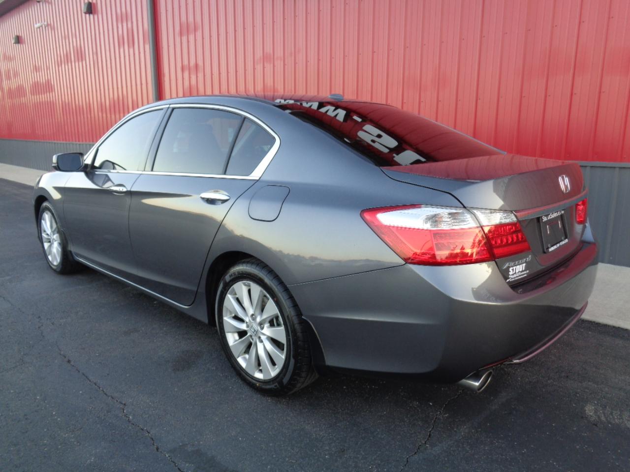 Honda Accord EX-L V6 Sedan AT 2013