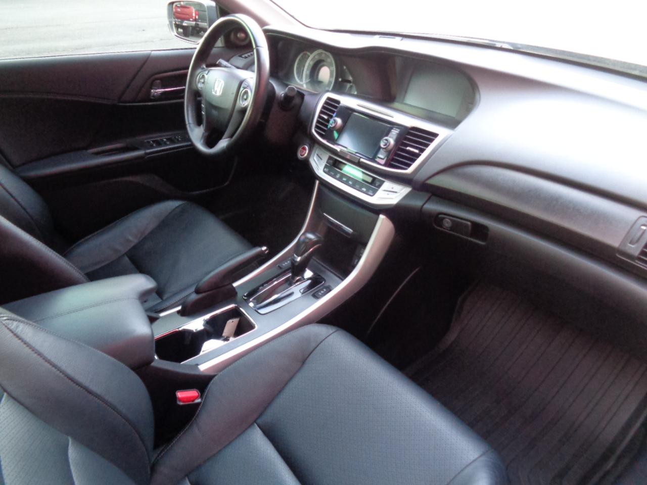 Honda Accord EX-L V6 Sedan AT 2013