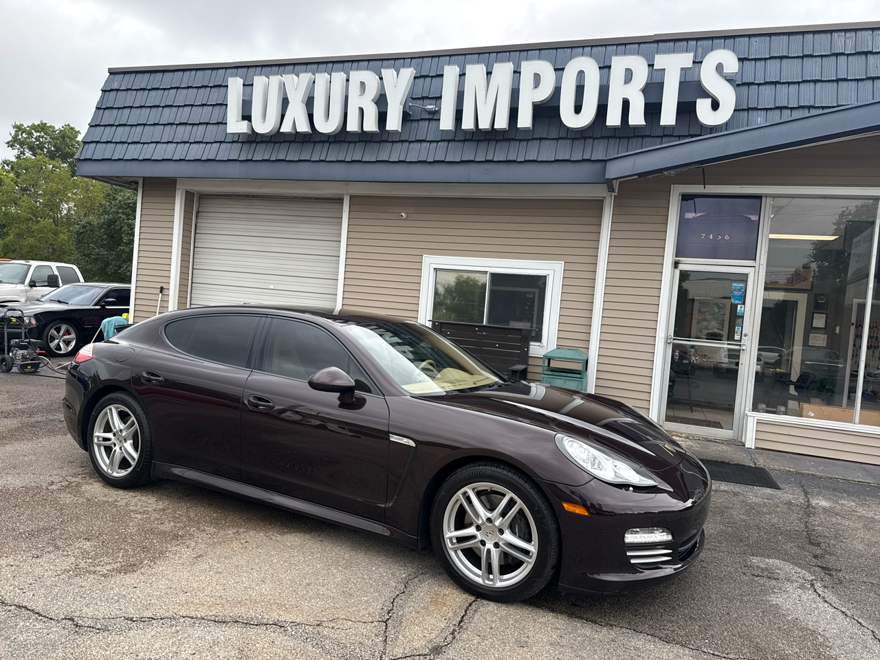 2012 Porsche Panamera Base photo 2