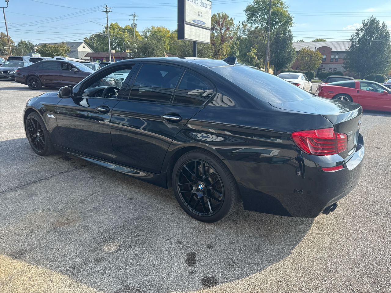 BMW 5 Series 4dr Sdn 528i xDrive AWD 2016 BMW 5 Series 4dr Sdn 528i xDrive AWD 2016