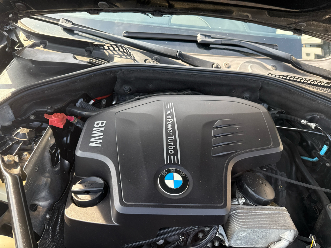 BMW 5 Series 4dr Sdn 528i xDrive AWD 2016 BMW 5 Series 4dr Sdn 528i xDrive AWD 2016