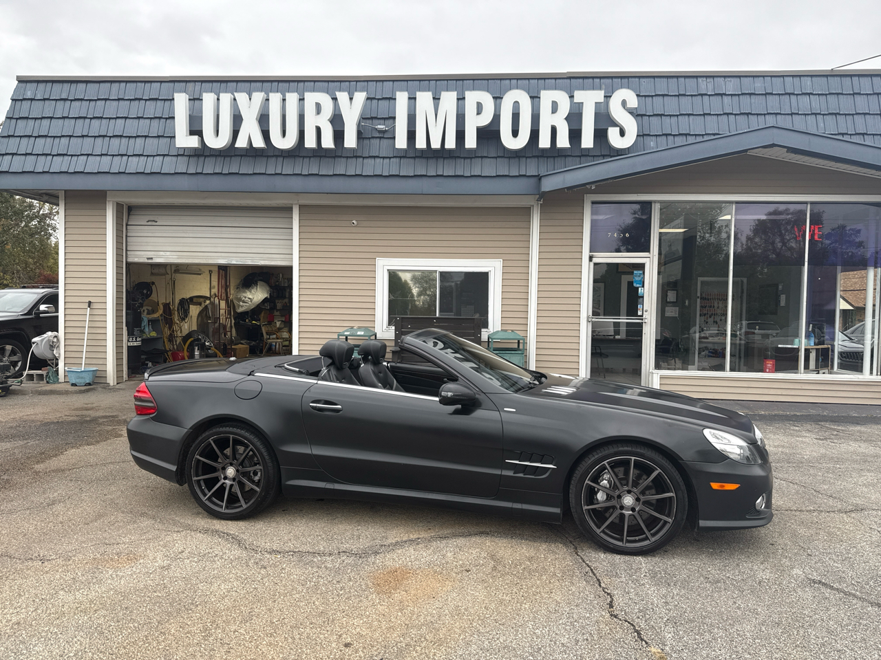 Mercedes-Benz SL-Class 2dr Roadster SL 550 2011 Mercedes-Benz SL-Class 2dr Roadster SL 550 2011