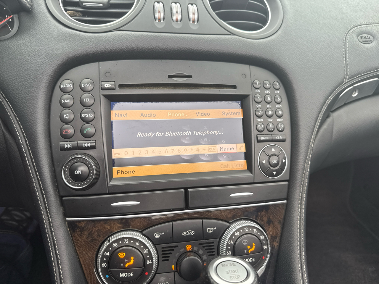 Mercedes-Benz SL-Class 2dr Roadster SL 550 2011 Mercedes-Benz SL-Class 2dr Roadster SL 550 2011