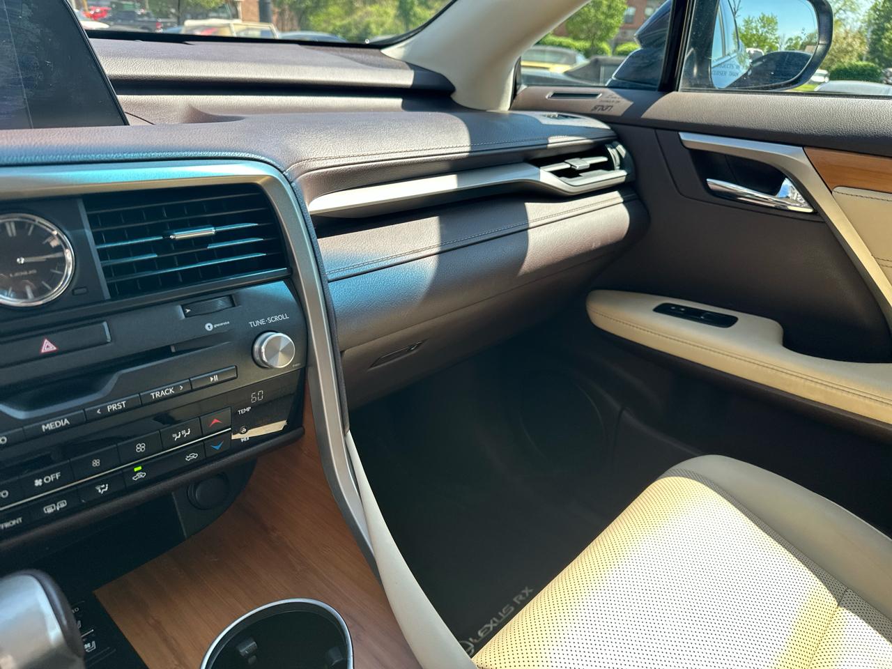 Lexus RX 350 4D SUV AWD 2016