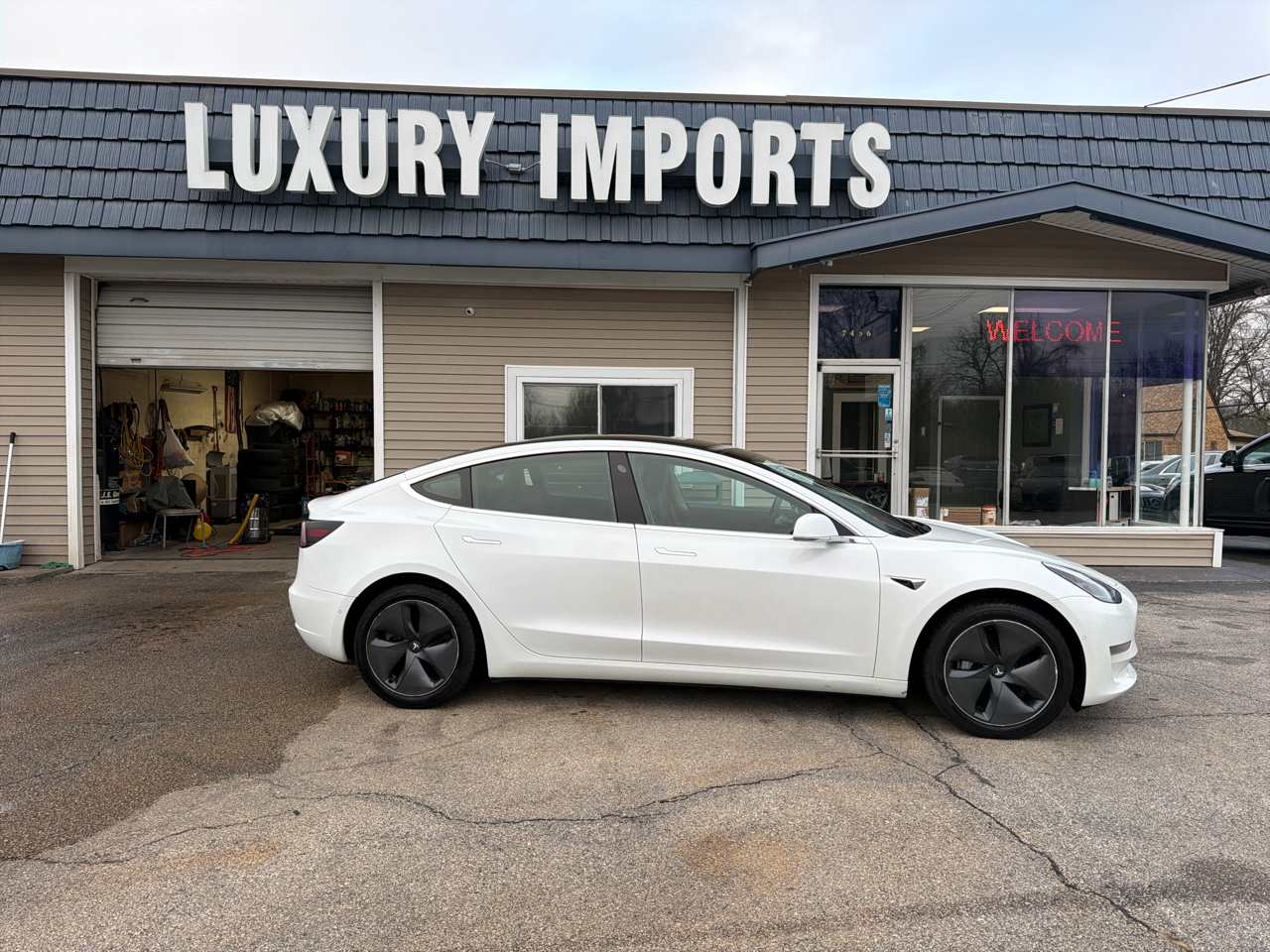 Tesla Model 3 Mid Range RWD *Ltd Avail* 2019