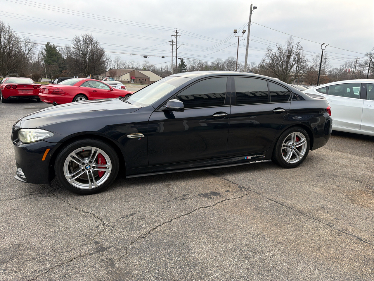 BMW 5 Series 4dr Sdn 528i RWD 2016