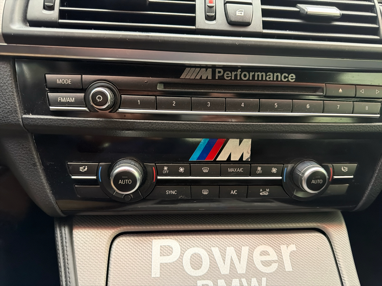 BMW 5 Series 4dr Sdn 528i RWD 2016