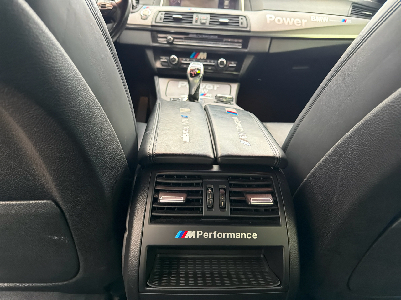 BMW 5 Series 4dr Sdn 528i RWD 2016