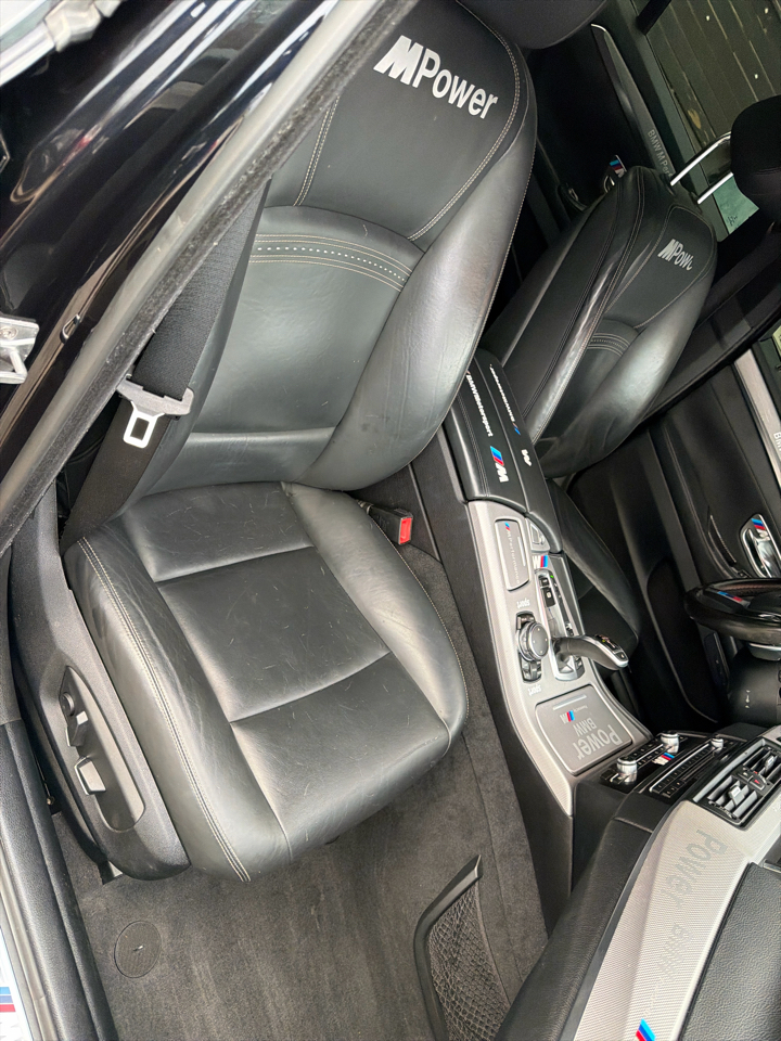 BMW 5 Series 4dr Sdn 528i RWD 2016