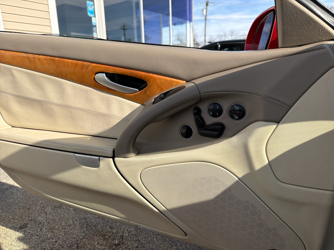 Mercedes-Benz SL-Class 2dr Roadster 5.0L 2003