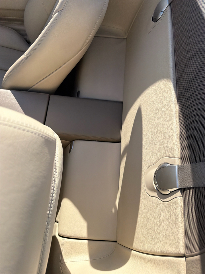 Mercedes-Benz SL-Class 2dr Roadster 5.0L 2003